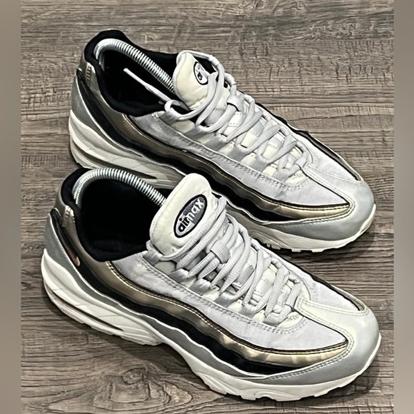 NIKE AIR MAX 95 BIG KIDS [SIZE 7Y/WOMENS 8.5] PLATINUM/RED BRONZE [AJ1899-001] - Picture 10 of 16